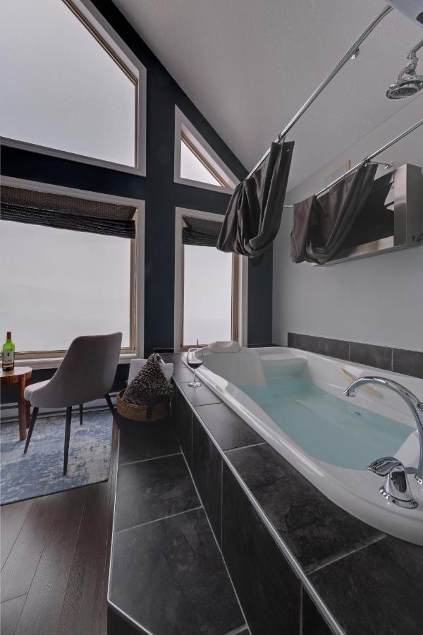 Coastal Lookout Suites Corner Brook Eksteriør billede
